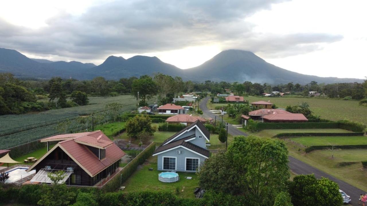 Casa De Las Rosas Volcan Arenal La Fortuna Eksteriør bilde